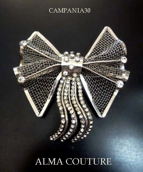 SPECIALIZZATI IN BIJOUX VINTAGE AMERICANI - LE COLLEZIONI DI CAMPANIA30