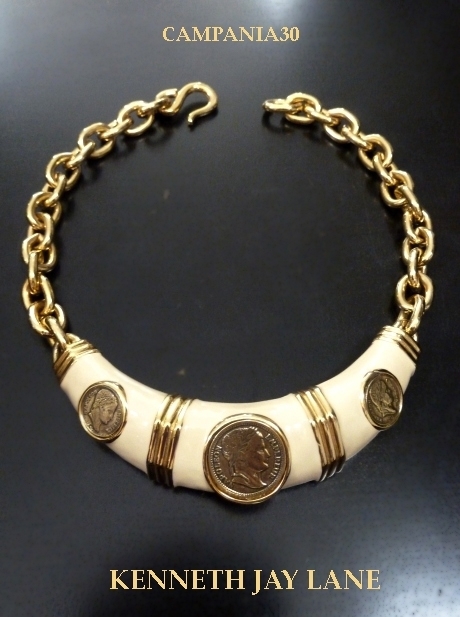 CN771 - COLLANA CON MONETE "KENNETH JAY LANE" ANNI '80 - LE COLLEZIONI  DI CAMPANIA30