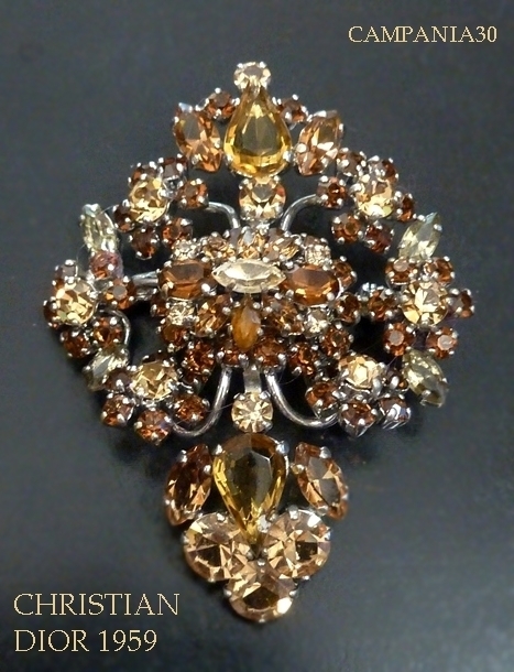 SPECIALIZZATI IN BIJOUX VINTAGE AMERICANI - LE COLLEZIONI  DI CAMPANIA30